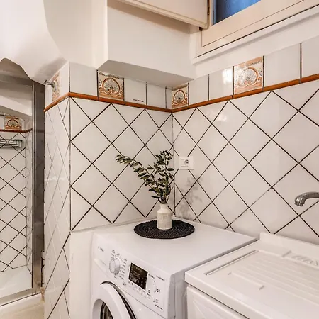 U Quardianu - Le Di Valentina Apartman *