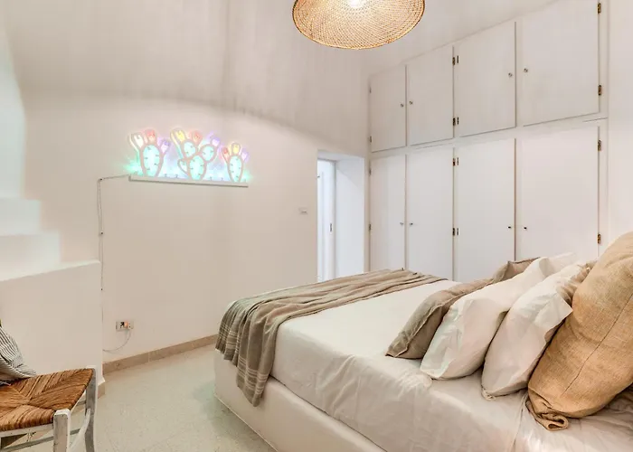 U Quardianu - Le Di Valentina Apartment *